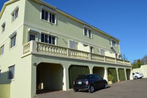 Bahamia West Townhouse - Fully Furnished