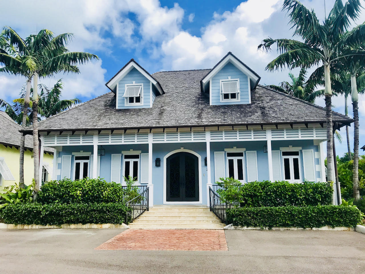 #7 Pineapple Grove Office Building