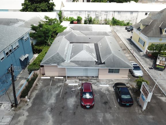 Collins Avenue Commercial Building
