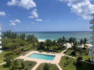 Beachfront 1 Bedroom Condo For Rent